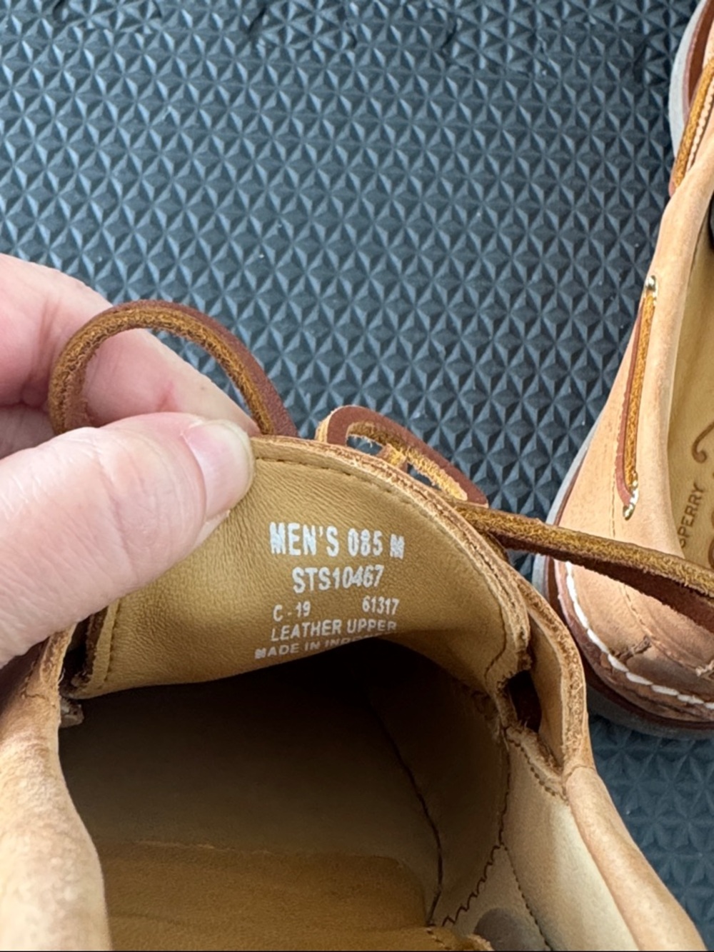 Sperry Men’s Tan Leather 2-Eye Gold Sahara Boat Shoes BRAND NEW! - Picture 8 of 10